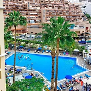 Peaceful & Bright Loft, Heated Pool, Netflix, Free Wifi & Parking, Tennis Los Cristianos (Tenerife)