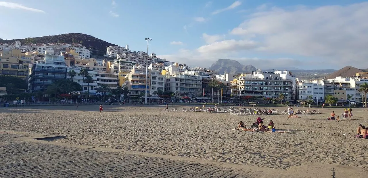Bubu Beach 2-B Los Cristianos  Habitación en casa particular Los Cristianos (Tenerife)